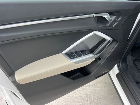 Used 2020 Audi Q3 2.0T Premium w/ Convenience Package image 10