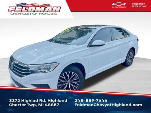 Used 2021 Volkswagen Jetta SE FWD image 1