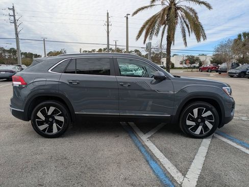 New 2026 Volkswagen Atlas Cross Sport SEL Premium R-Line AWD/4WD image 7
