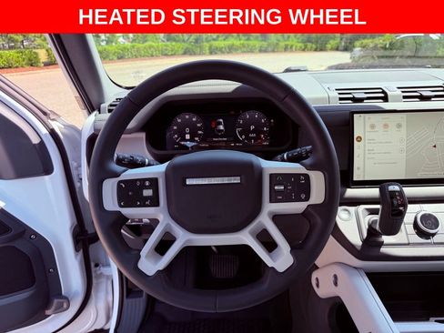 Used 2025 Land Rover Defender 110 S AWD/4WD image 12