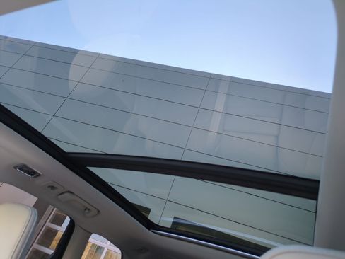 Used 2020 Volvo XC60 T6 Inscription w/ Protection Package Premier image 16