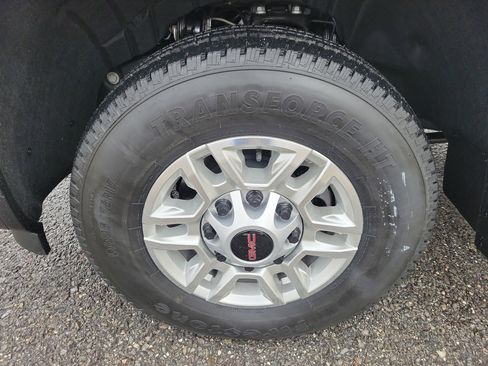 New 2026 GMC Sierra 2500 SLE w/ SLE Convenience Package image 11