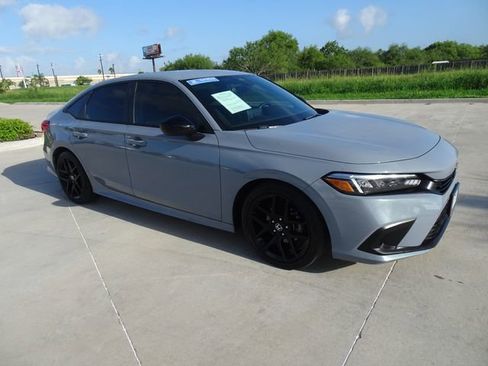 Certified 2024 Honda Civic Sport image 3