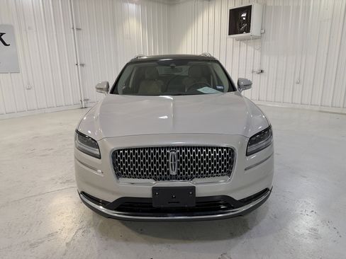 Used 2021 Lincoln Nautilus Reserve image 8