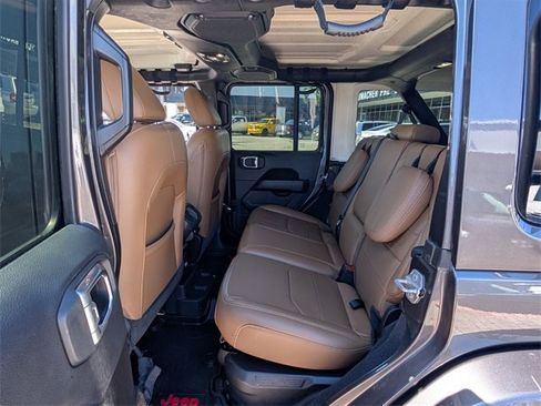 Used 2022 Jeep Wrangler Unlimited Sahara w/ Cold Weather Group image 8