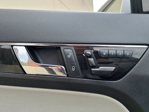 Used 2012 Mercedes-Benz E 350 Cabriolet image 23