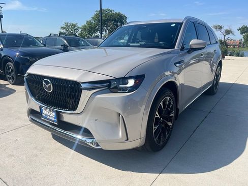 Certified 2026 MAZDA CX-90 3.3 Turbo S w/ Premium Plus AWD/4WD image 4