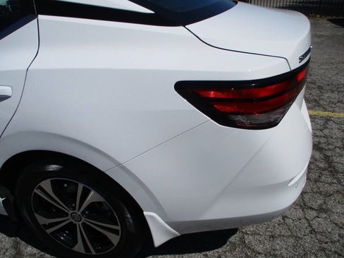 Used 2022 Nissan Sentra SV image 16