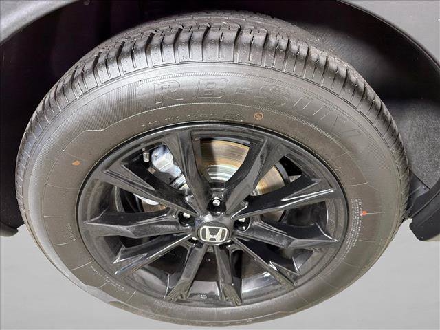 Used 2025 Honda CR-V Sport-L image 18