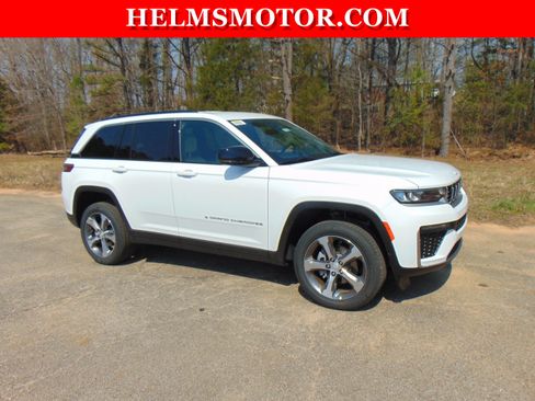 New 2026 Jeep Grand Cherokee Limited AWD/4WD image 13