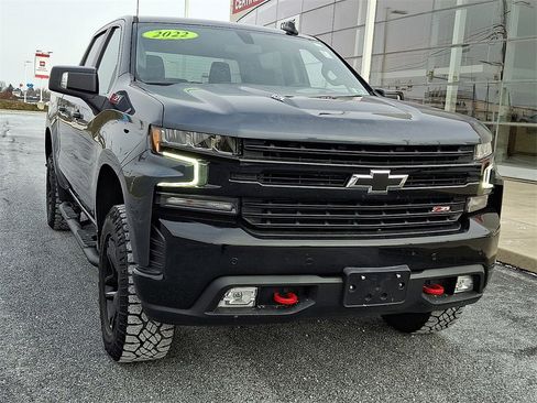 Used 2022 Chevrolet Silverado 1500 LT Trail Boss w/ Safety Package image 2