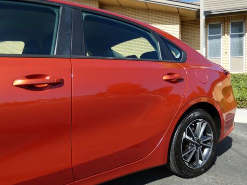 Used 2023 Kia Forte LXS image 13