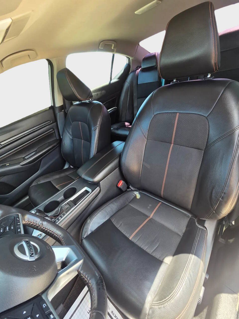 Used 2022 Nissan Altima 2.5 SR FWD image 10