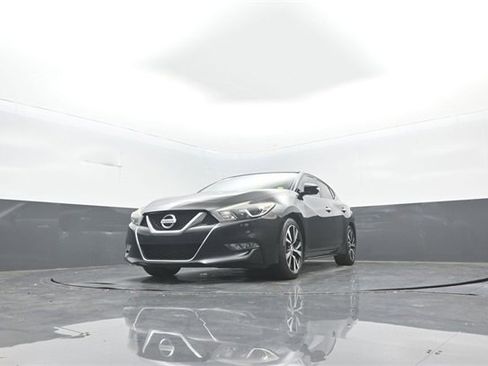 Used 2018 Nissan Maxima Platinum image 28