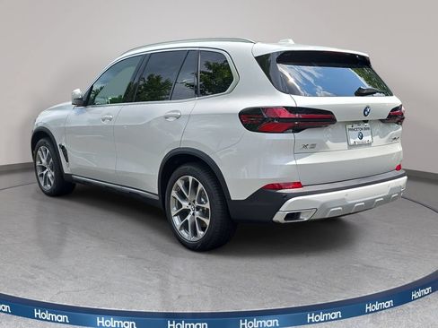 New 2026 BMW X5 xDrive40i w/ Premium Package AWD/4WD image 7