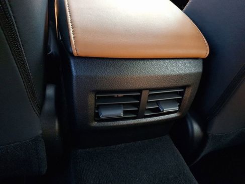 Used 2024 Lexus IS 300 F Sport image 11