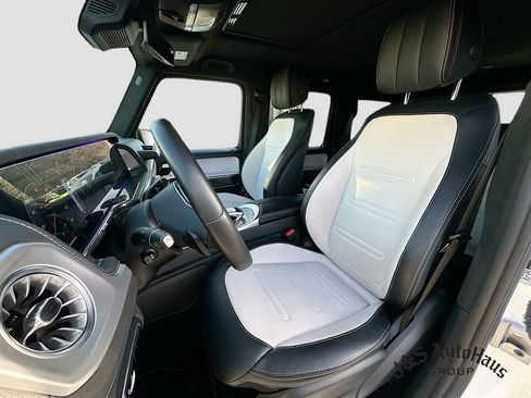 Used 2021 Mercedes-Benz G 550 image 11
