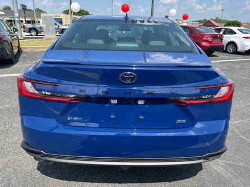 New 2026 Toyota Camry SE FWD image 4