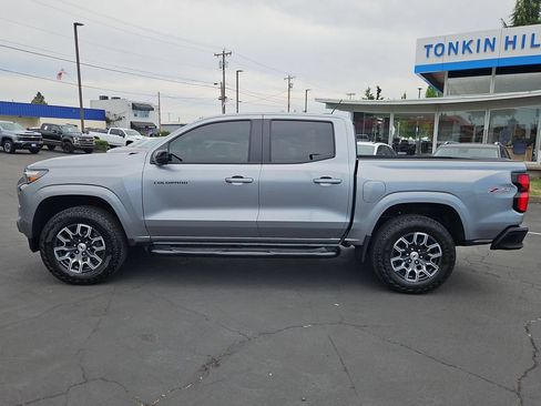 Used 2026 Chevrolet Colorado Z71 w/ Technology Package AWD/4WD image 3