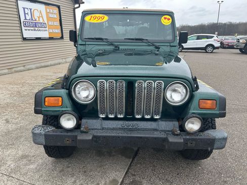 Used 1999 Jeep Wrangler Sport image 2