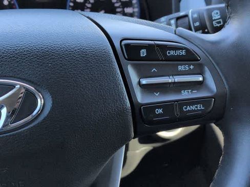 Used 2021 Hyundai Kona Limited w/ Cargo Package image 27