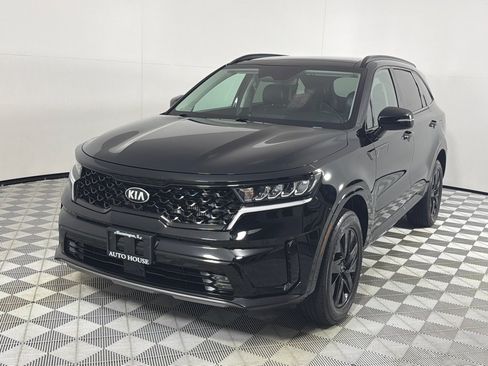 Used 2021 Kia Sorento EX w/ Panoramic Sunroof Package AWD/4WD image 10