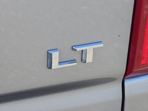 Used 2025 Chevrolet Silverado 1500 LT image 16