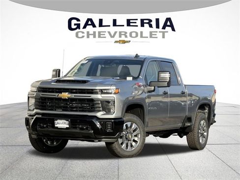 New 2026 Chevrolet Silverado 2500 Custom image 2