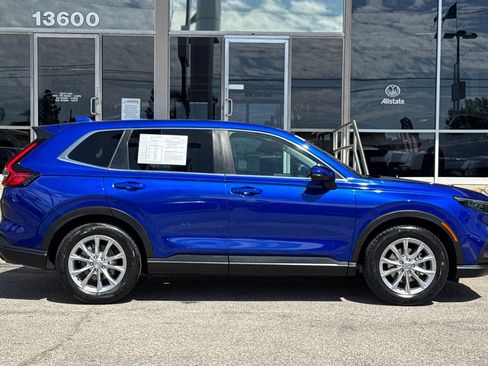 Certified 2024 Honda CR-V EX image 3