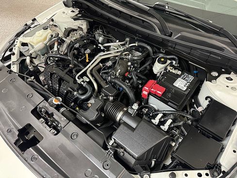 Used 2021 Nissan Altima 2.5 SV image 16