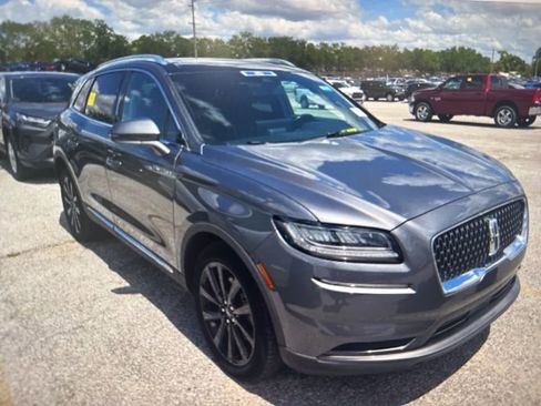 Used 2022 Lincoln Nautilus Reserve w/ Monochromatic Package FWD image 3