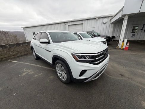 Used 2023 Volkswagen Atlas Cross Sport SE image 29