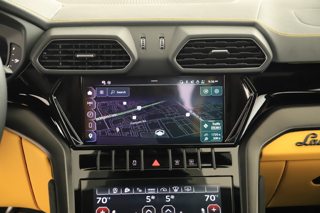 Used 2024 Lamborghini Urus S AWD/4WD image 19