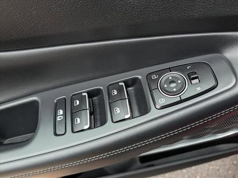 Used 2023 Hyundai Santa Fe SEL w/ Premium Package image 32