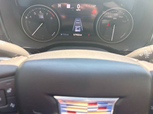 Used 2022 Cadillac XT6 Sport w/ Technology Package AWD/4WD image 18