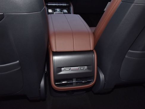 New 2026 Lincoln Nautilus Reserve w/ Jet Appearance Package AWD/4WD image 24