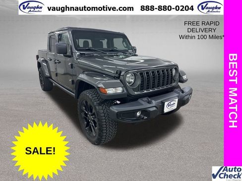 Used 2025 Jeep Gladiator Nighthawk image 1