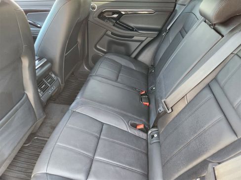 Used 2020 Land Rover Range Rover Evoque SE image 25