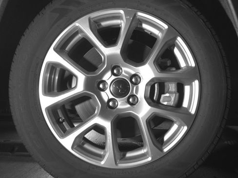 Used 2025 Jeep Compass Limited image 13