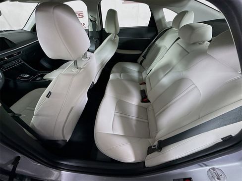 Certified 2023 Hyundai Sonata SEL w/ Convenience Package image 28