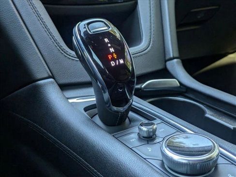 Used 2023 Cadillac XT5 Premium Luxury w/ Technology Package image 15