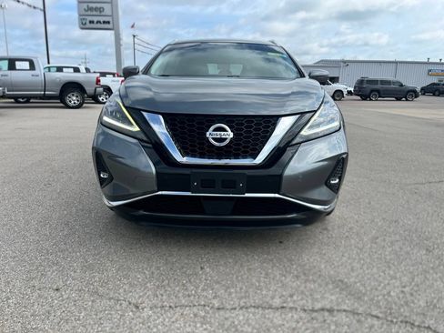 Used 2019 Nissan Murano SL FWD image 2