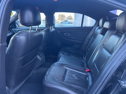 Used 2013 Ford Taurus Limited image 16