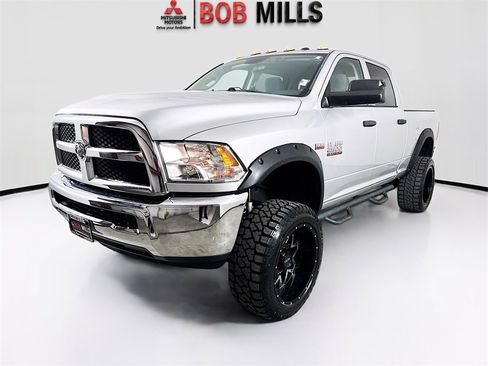 Used 2017 RAM 2500 Tradesman w/ Chrome Appearance Group image 3