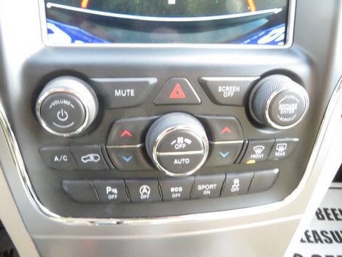 Used 2018 Jeep Grand Cherokee Limited w/ Trailer Tow Group IV image 25