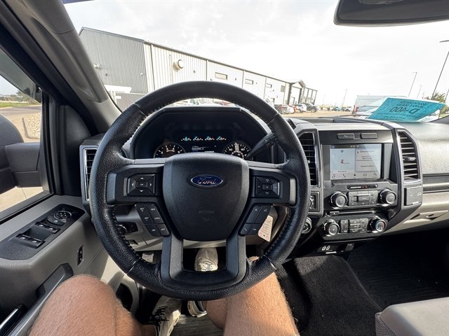 Used 2016 Ford F150 XLT w/ Equipment Group 302A Luxury AWD/4WD image 10