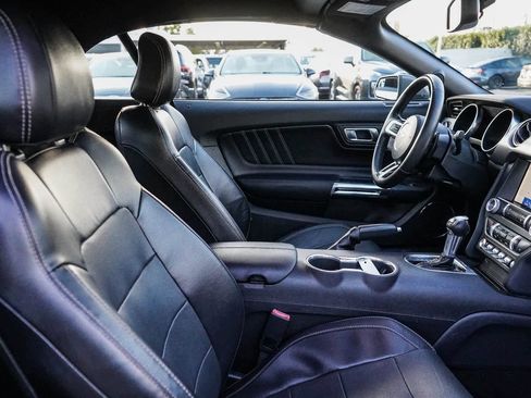 Used 2020 Ford Mustang Premium image 16