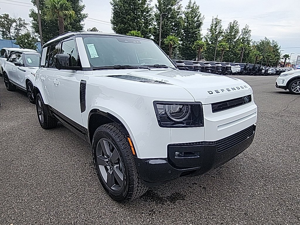 New 2026 Land Rover Defender 110 X-Dynamic SE AWD/4WD image 6