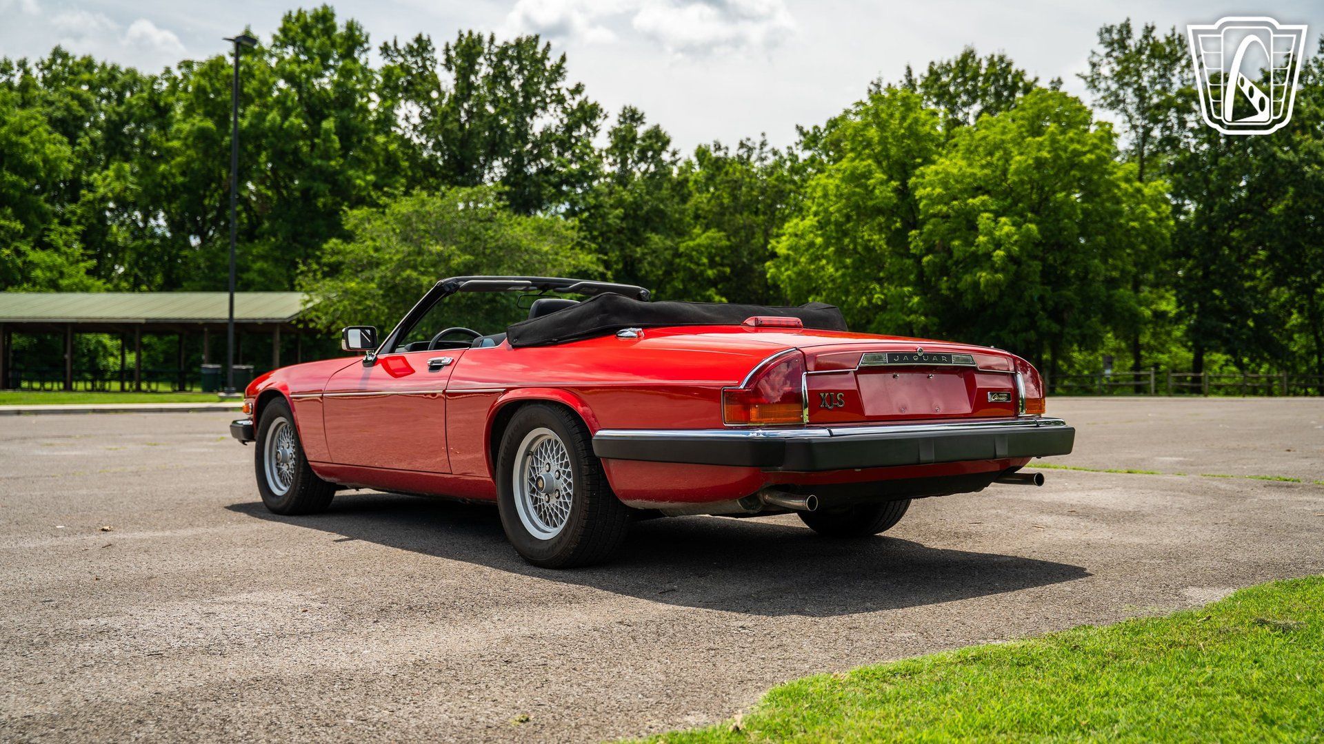 Used 1990 Jaguar XJS V12 Convertible RWD image 12