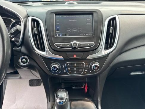 Used 2021 Chevrolet Equinox LT FWD image 14